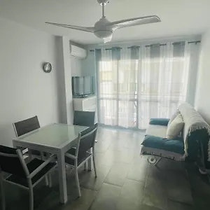 apartamento-centrico-nerja-29780.hotelsinnerja.org/