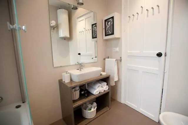 Apartamentos Calle Rosario Seville